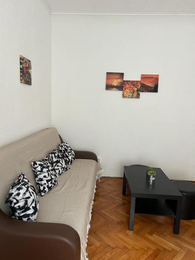Guest House Rusu Брашов Екстер'єр фото